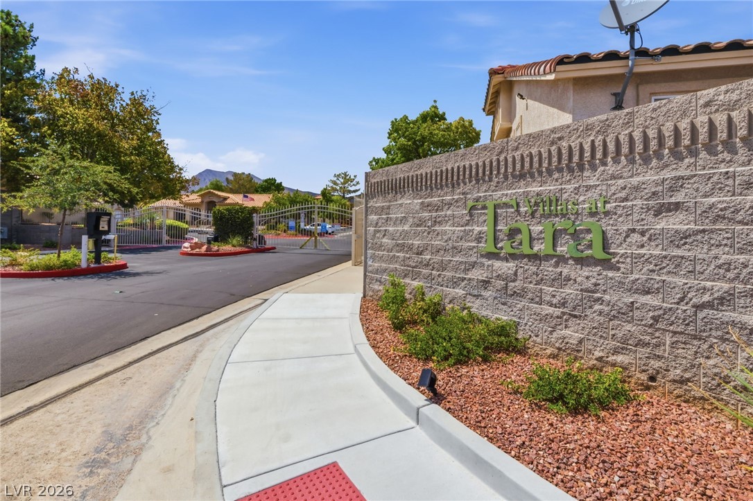 3420 Wexford Lane 104 Las Vegas NV 89129