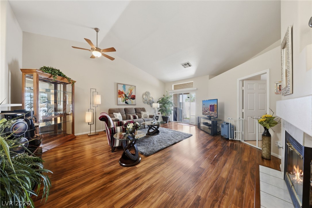 3420 Wexford Lane 104 Las Vegas NV 89129