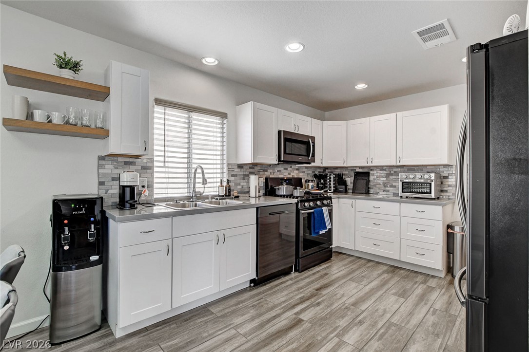 1658 Garden Path Court Las Vegas NV 89119