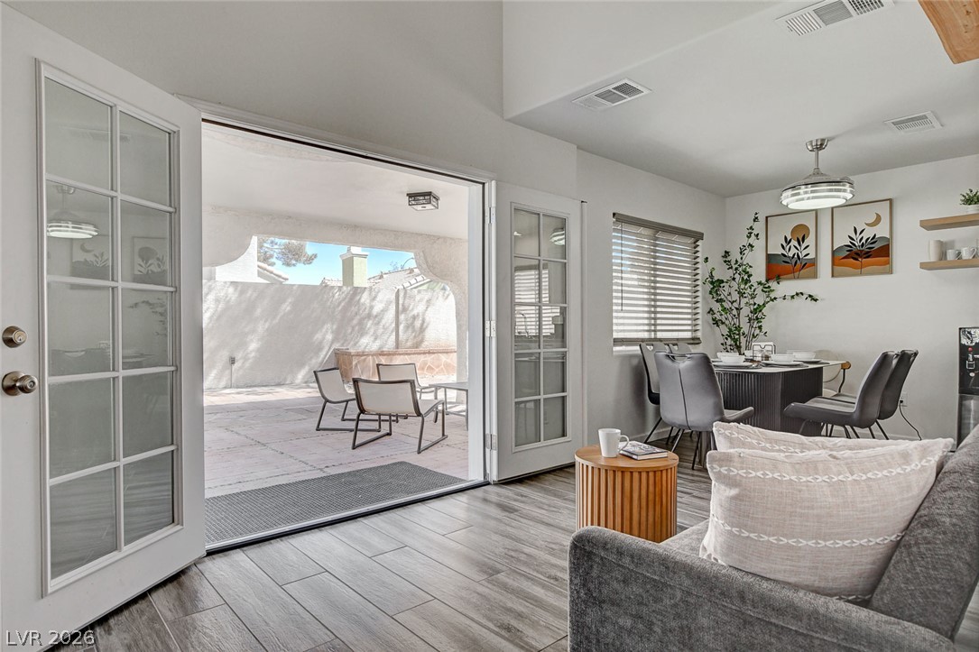 1658 Garden Path Court Las Vegas NV 89119