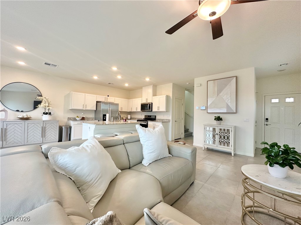 1746 Bonnie Bay Place North Las Vegas NV 89084