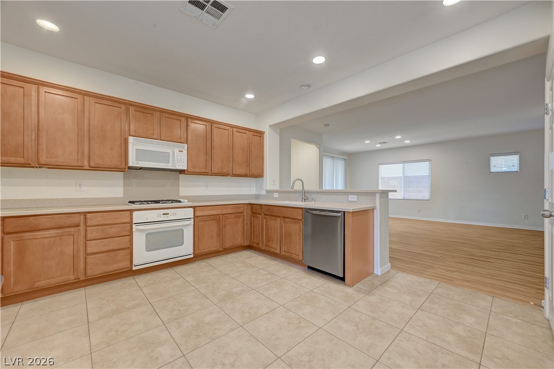 6444 Bristlebird Street North Las Vegas NV 89084