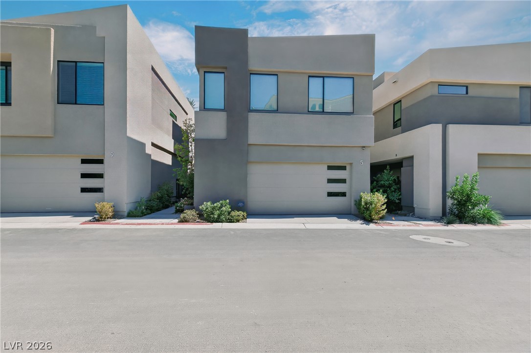 5 Promenade Isle Lane Henderson NV 89011