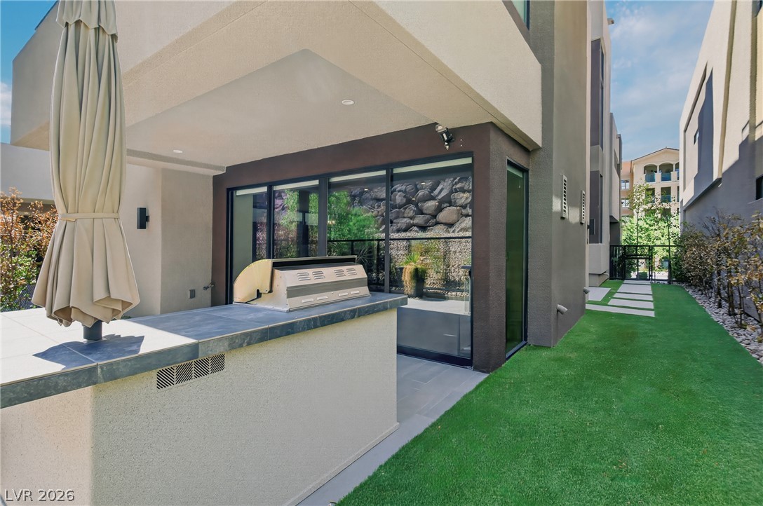 5 Promenade Isle Lane Henderson NV 89011