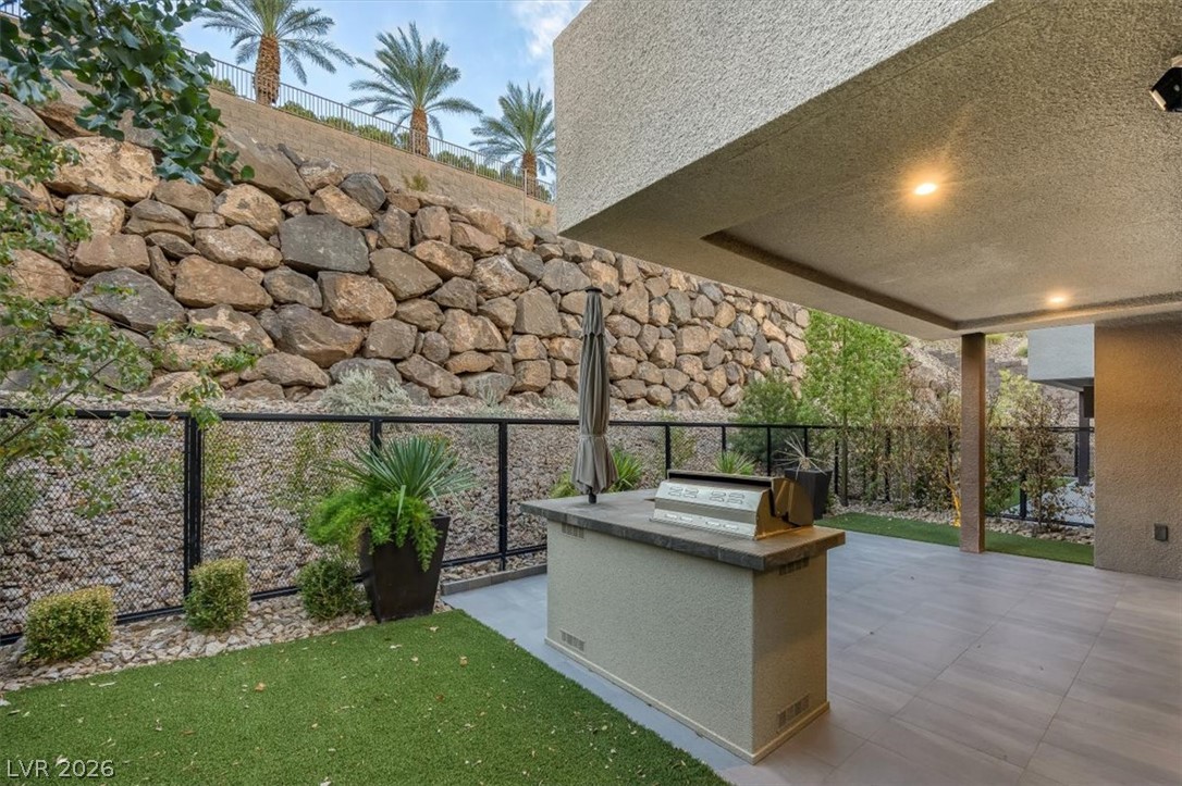 5 Promenade Isle Lane Henderson NV 89011