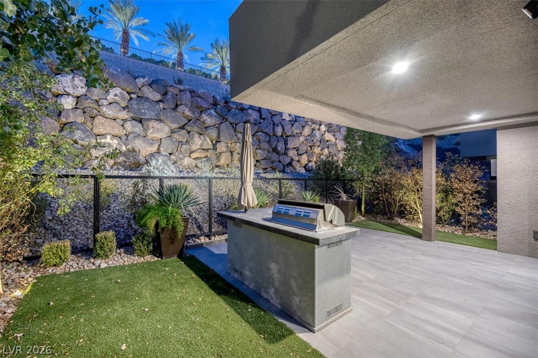 5 Promenade Isle Lane Henderson NV 89011
