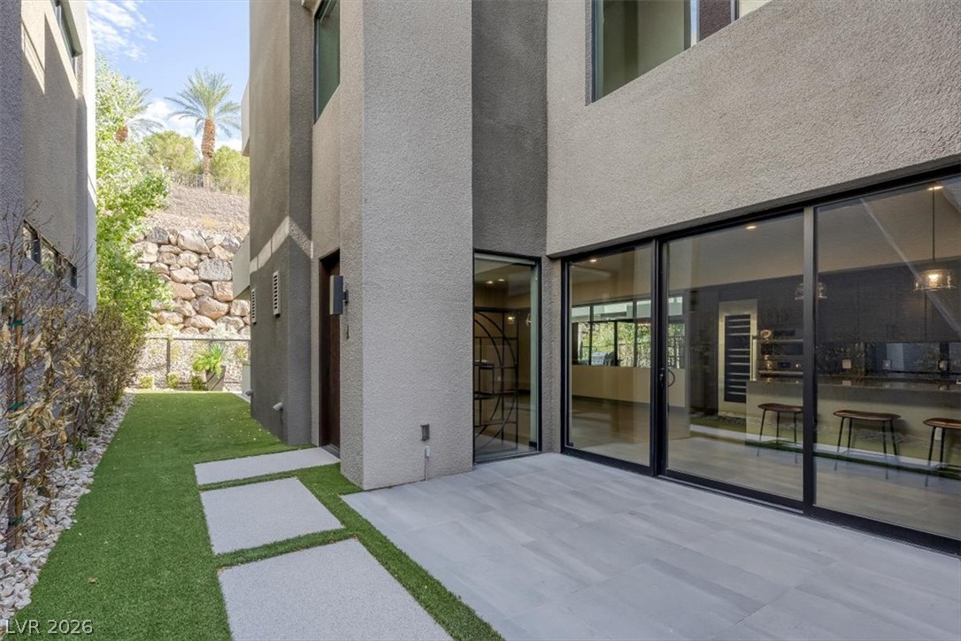 5 Promenade Isle Lane Henderson NV 89011