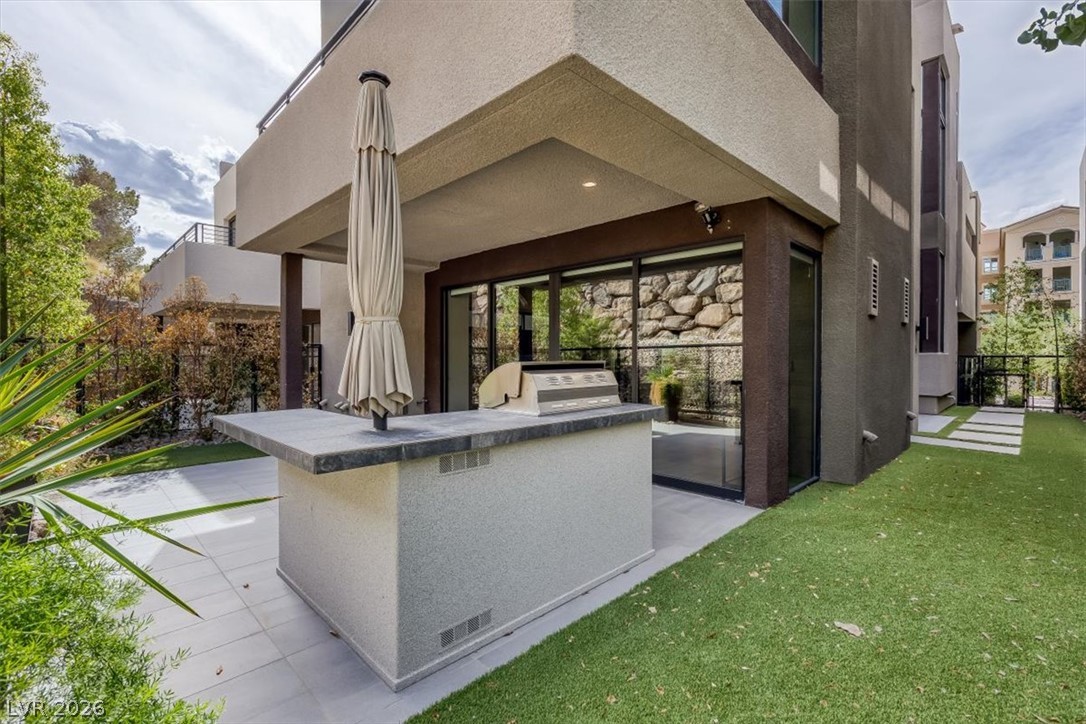 5 Promenade Isle Lane Henderson NV 89011