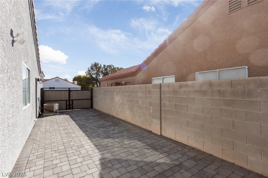 4235 Famoso Drive North Las Vegas NV 89032