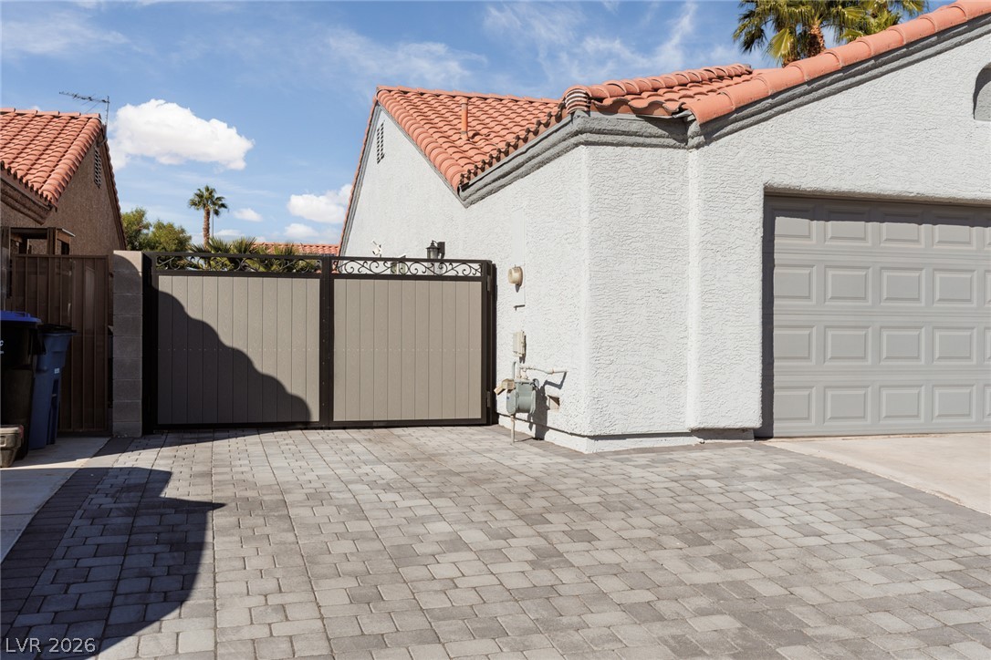 4235 Famoso Drive North Las Vegas NV 89032