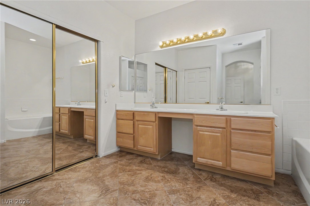 8753 Reef Island Court Las Vegas NV 89147