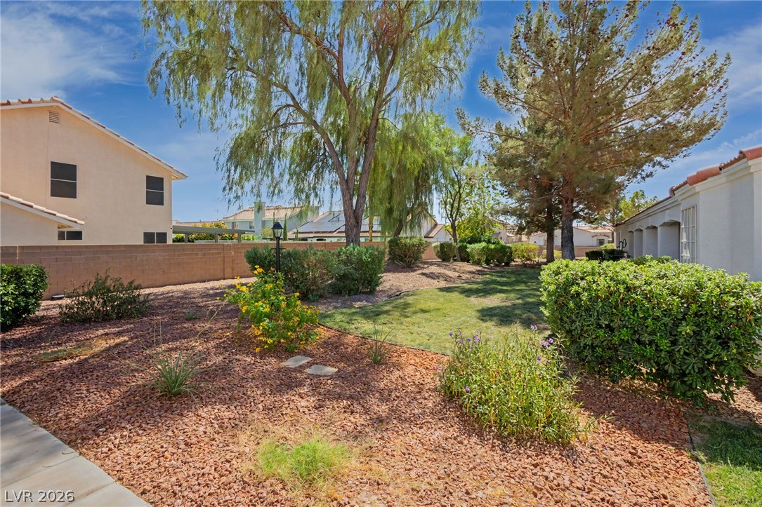 8753 Reef Island Court Las Vegas NV 89147