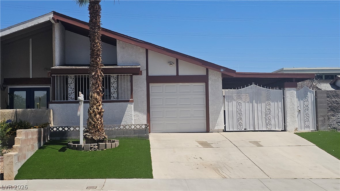 6738 Oak Valley Drive Las Vegas NV 89103