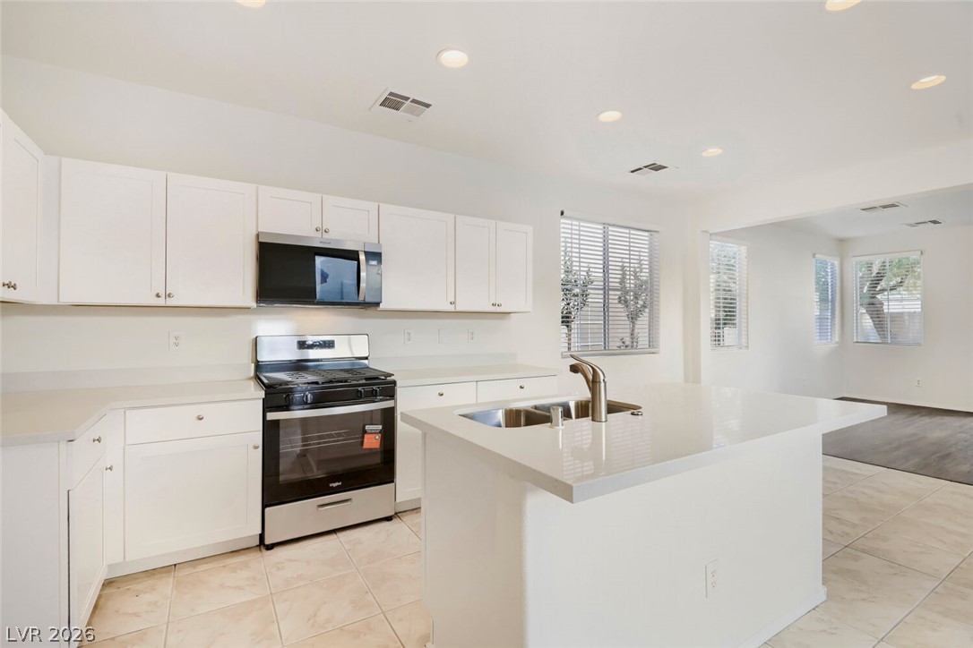 9875 Travis Lake Court Las Vegas NV 89148