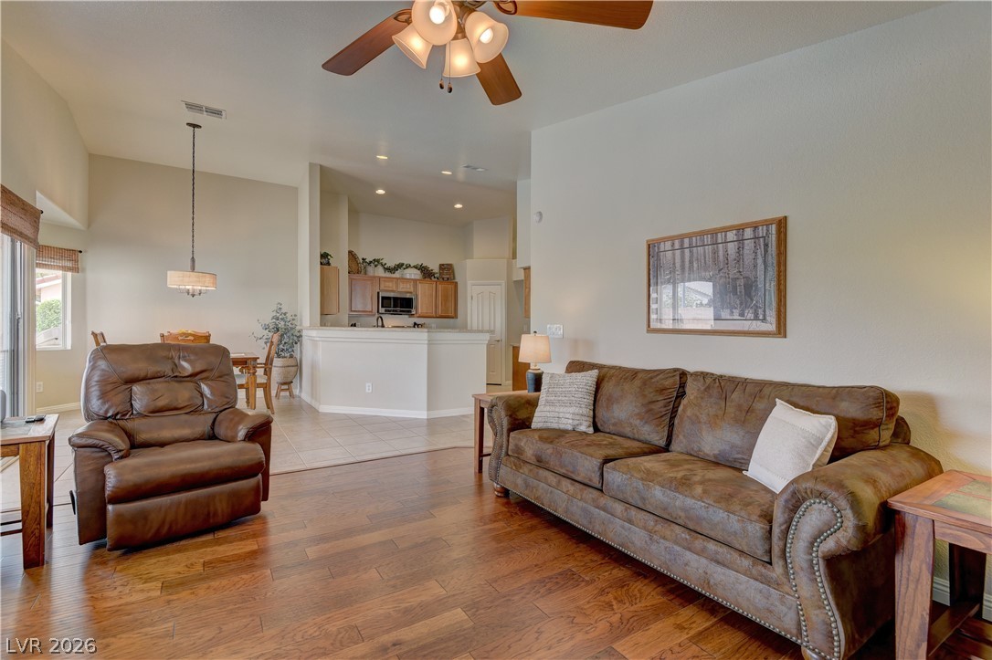 1424 Heather Grove Avenue North Las Vegas NV 89081