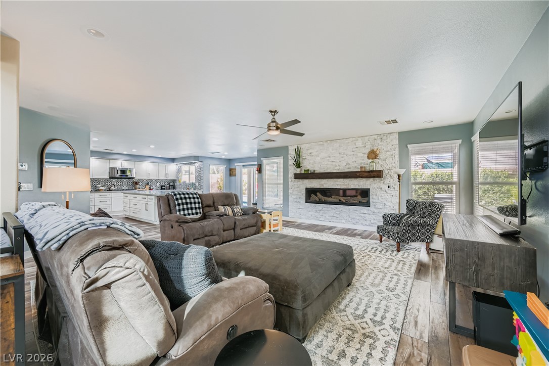 4104 Fabulous Finches Avenue North Las Vegas NV 89084
