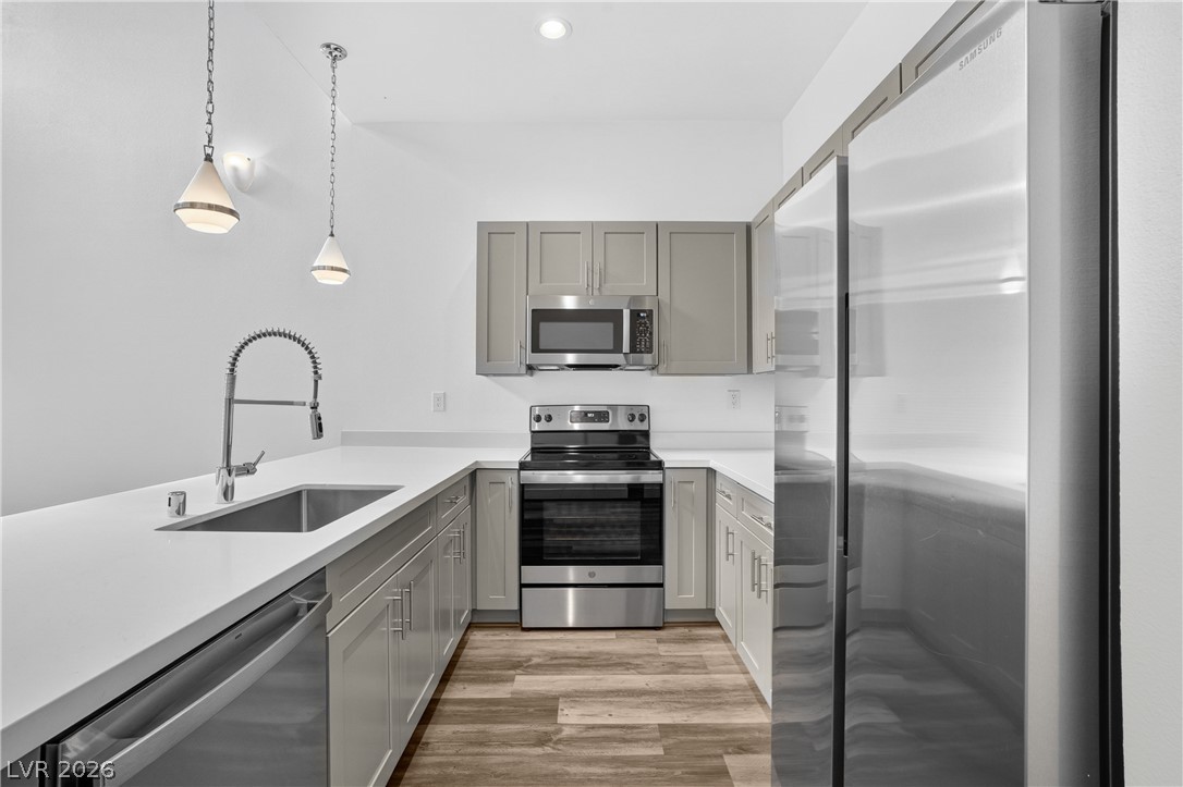 1118 Prospering Creek Street Las Vegas NV 89135