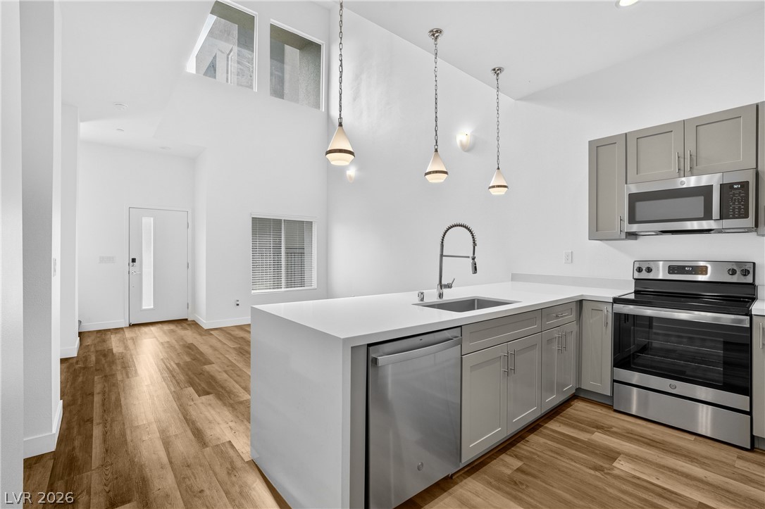 1118 Prospering Creek Street Las Vegas NV 89135