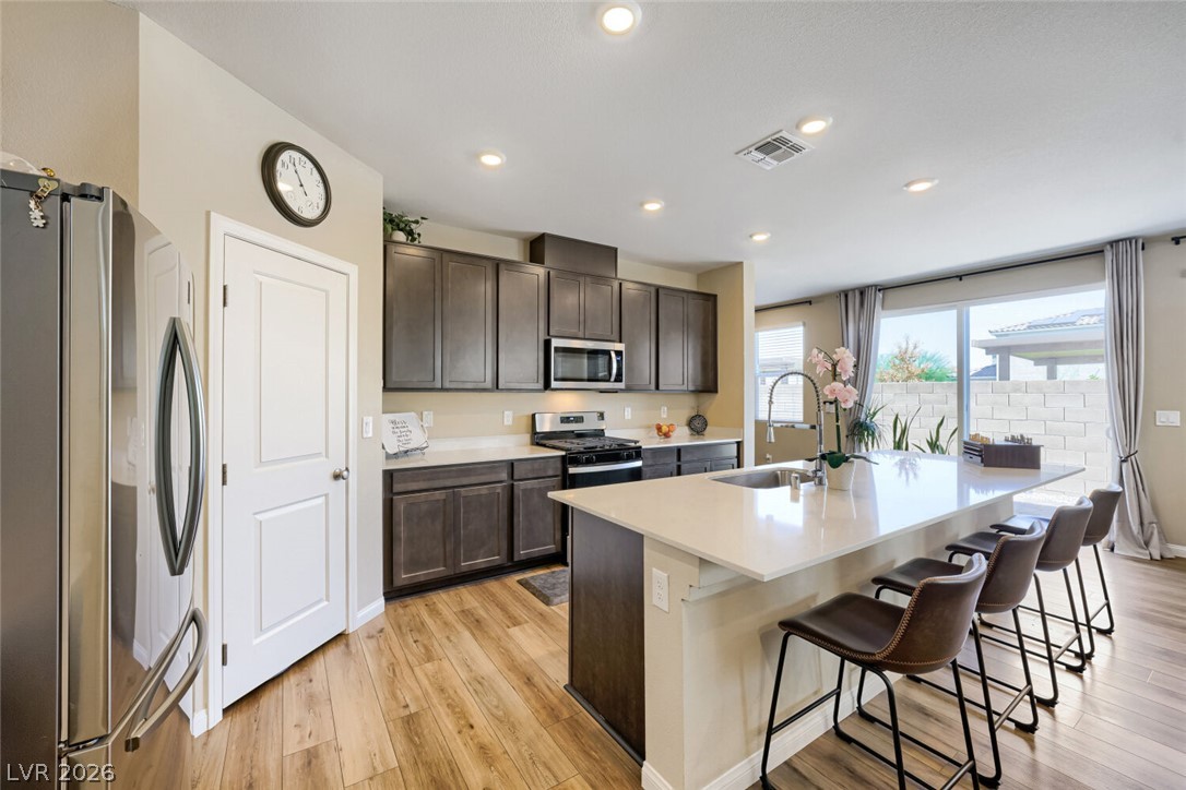 9166 Eagle Ford Street Las Vegas NV 89113