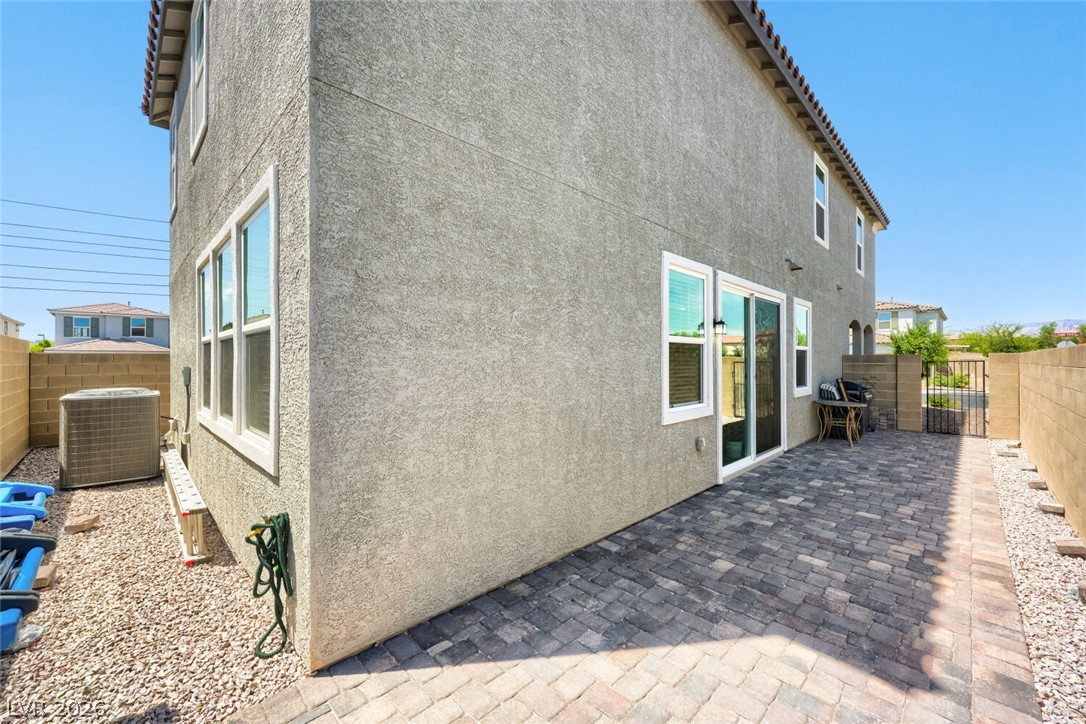 9166 Eagle Ford Street Las Vegas NV 89113