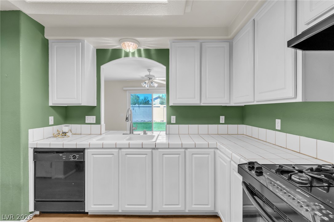 650 Ribbon Grass Avenue Las Vegas NV 89183