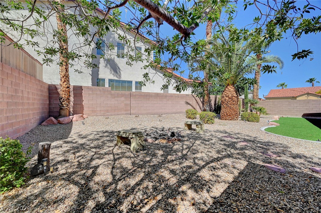 1720 Silent Sunset Avenue North Las Vegas NV 89084