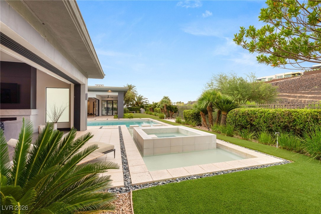 584 Saint Croix Street Henderson NV 89012