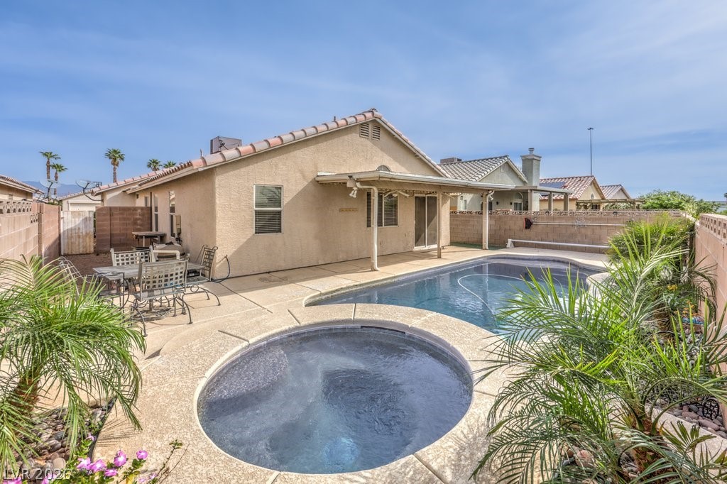 7017 Golden Desert Avenue Las Vegas NV 89129