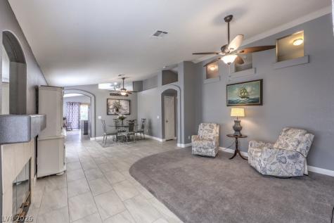 7017 Golden Desert Avenue Las Vegas NV 89129
