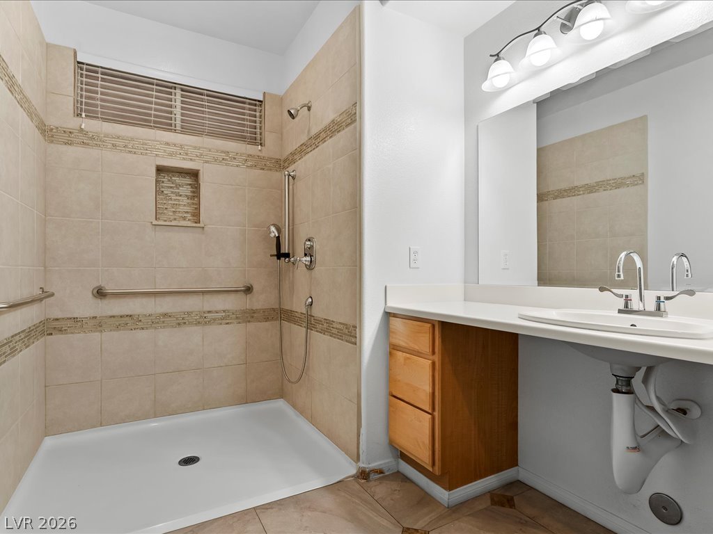 10034 Canyon Dunes Avenue Las Vegas NV 89147