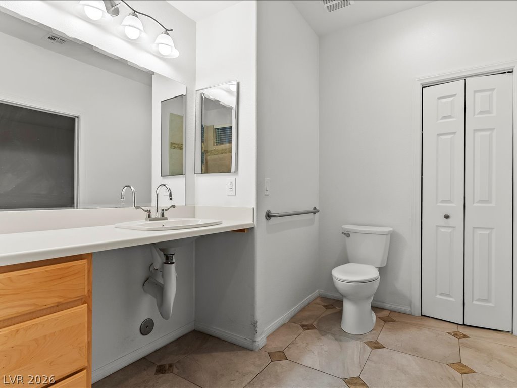 10034 Canyon Dunes Avenue Las Vegas NV 89147