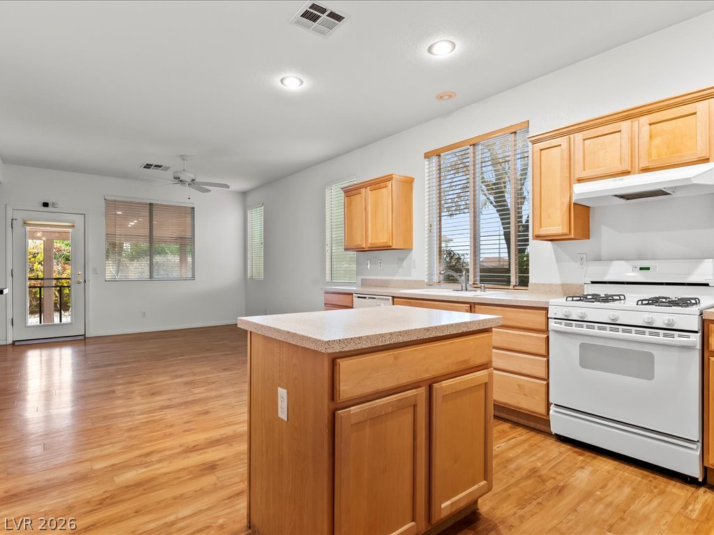 10034 Canyon Dunes Avenue Las Vegas NV 89147