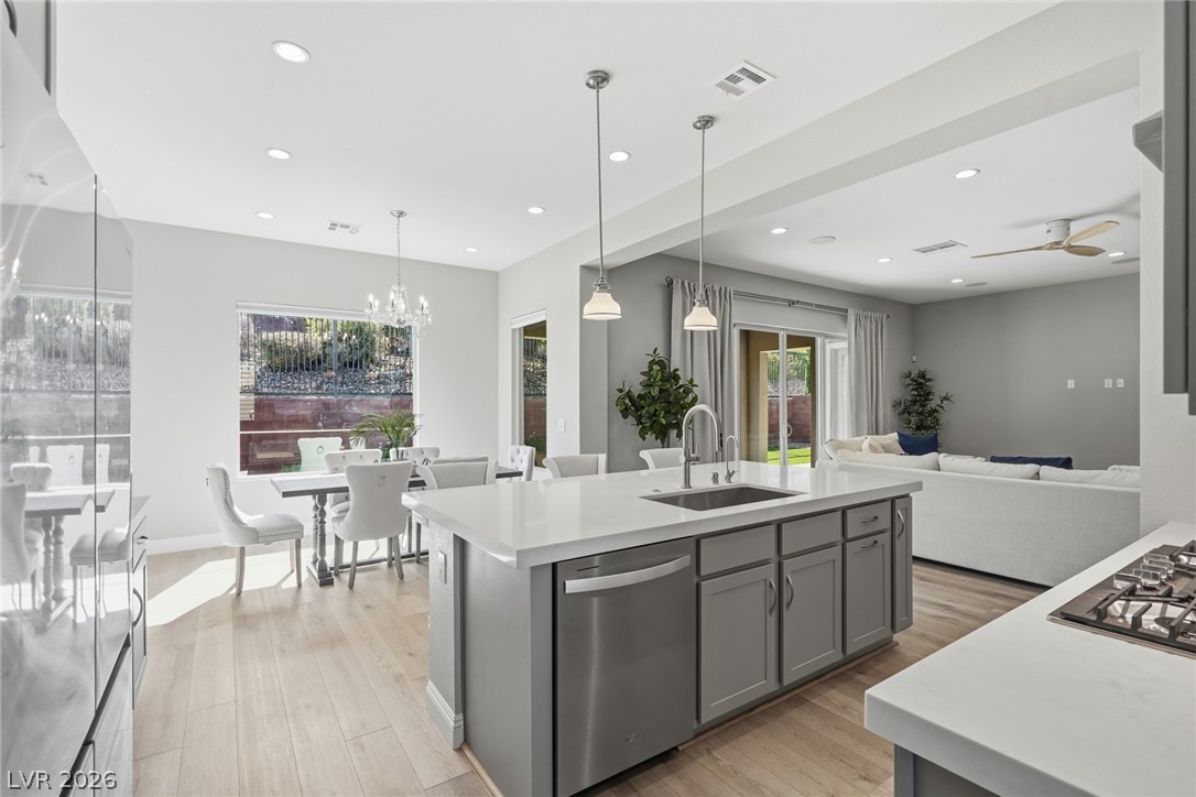6783 Regency Valley Street Las Vegas NV 89148