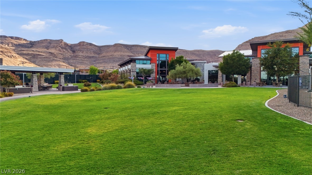 6783 Regency Valley Street Las Vegas NV 89148