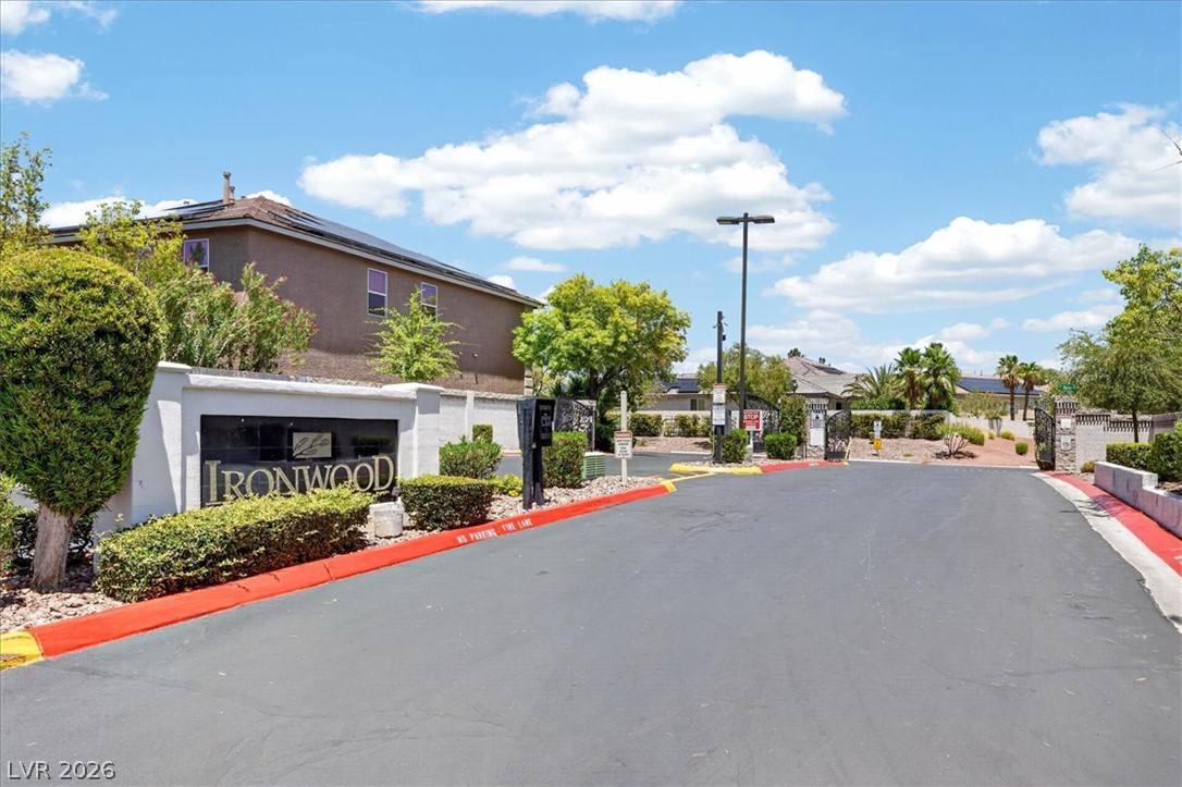 9304 Empire Rock Street Las Vegas NV 89143
