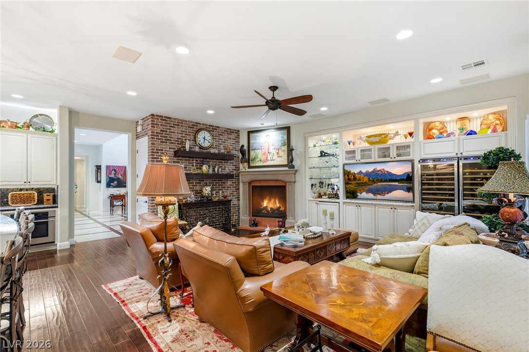 2744 Liberation Drive Henderson NV 89044