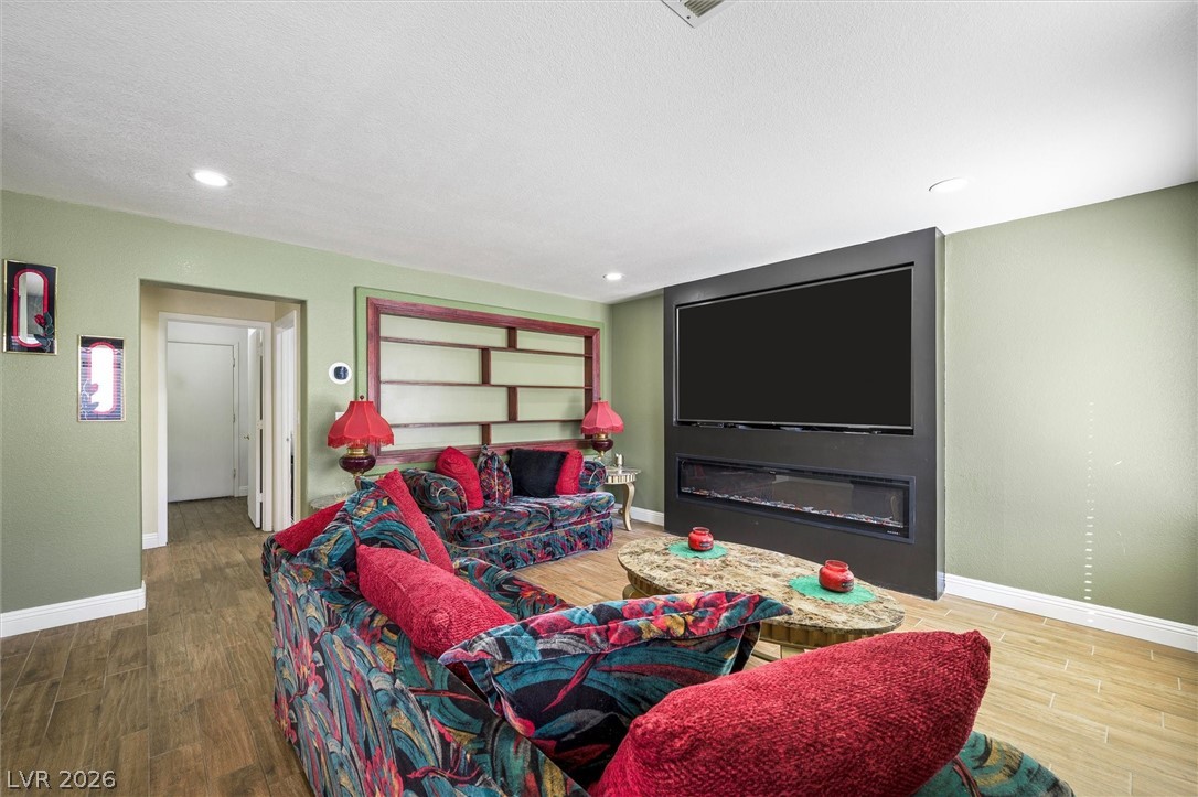 1549 Silver Glen Avenue Las Vegas NV 89123