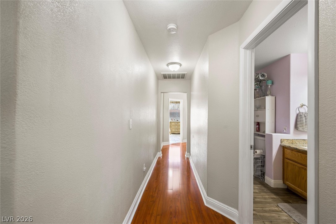 1549 Silver Glen Avenue Las Vegas NV 89123