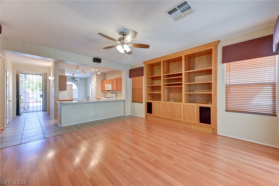 5131 Opal Crest Avenue Las Vegas NV 89131
