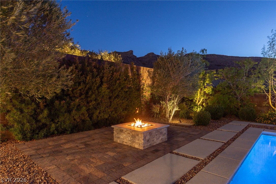 6957 Rainstone Street Las Vegas NV 89148