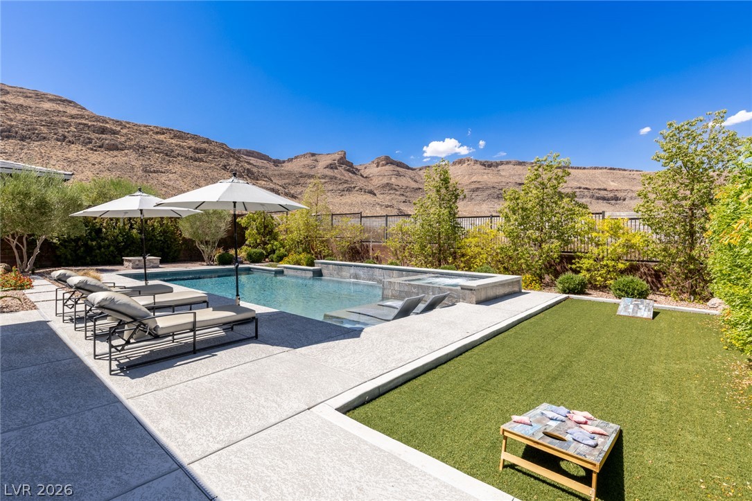 6957 Rainstone Street Las Vegas NV 89148