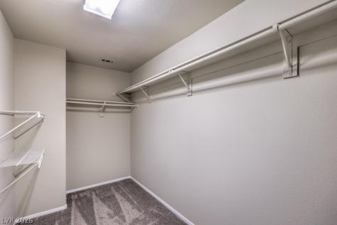 6394 Jackrabbit Run Avenue Las Vegas NV 89122