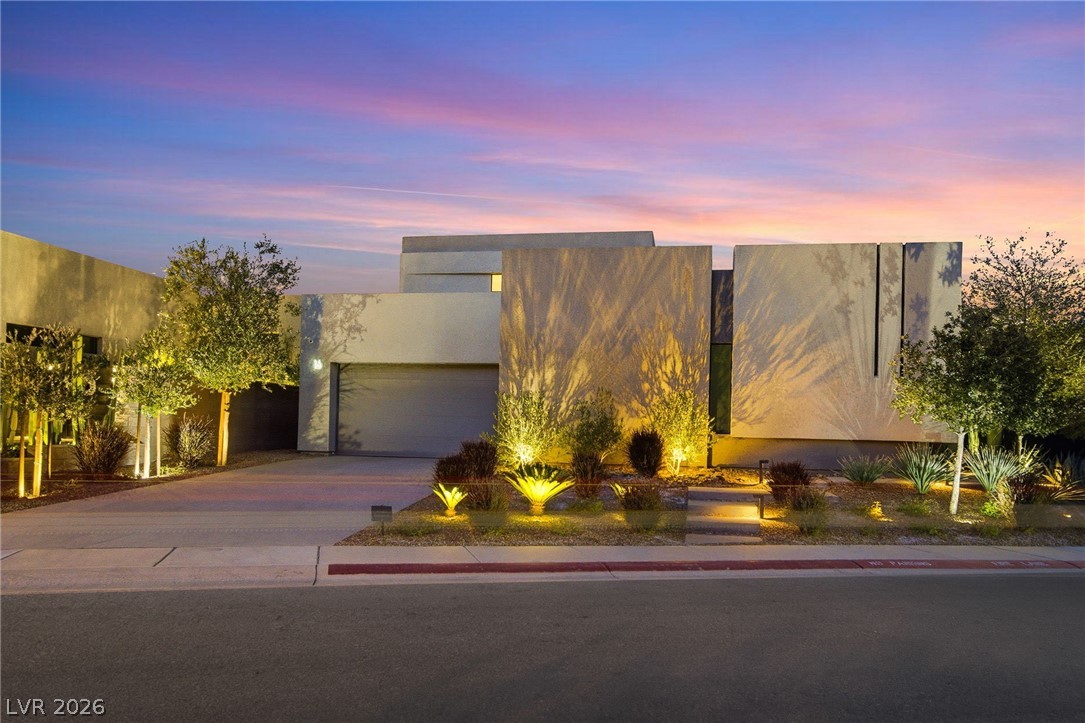 16 Canyon Shores Place Henderson NV 89011