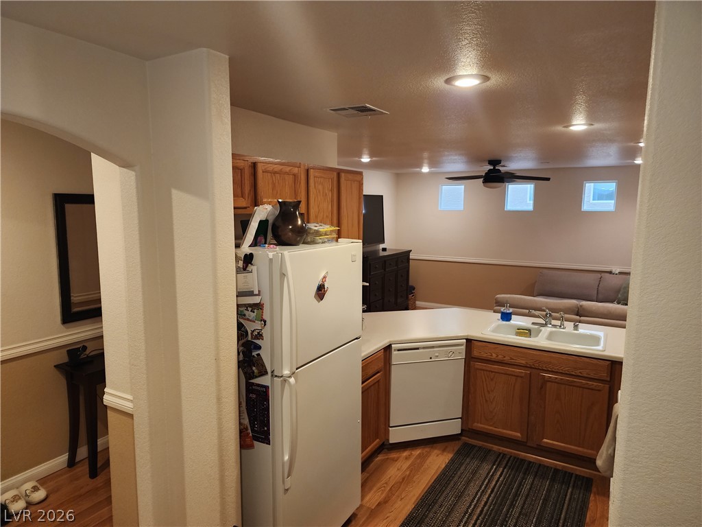 10457 Beautiful Fruit Street Las Vegas NV 89183