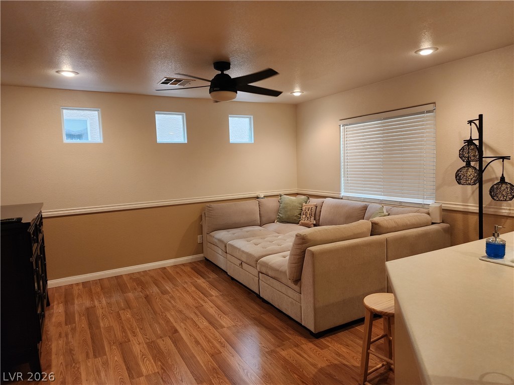 10457 Beautiful Fruit Street Las Vegas NV 89183