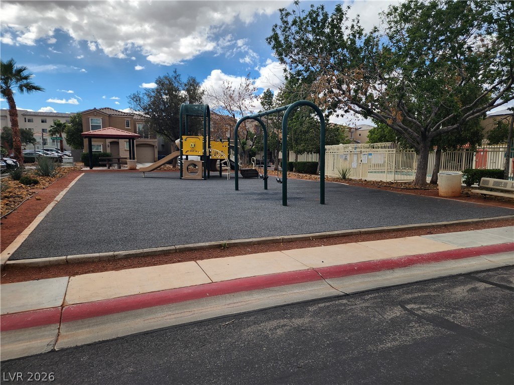 10457 Beautiful Fruit Street Las Vegas NV 89183