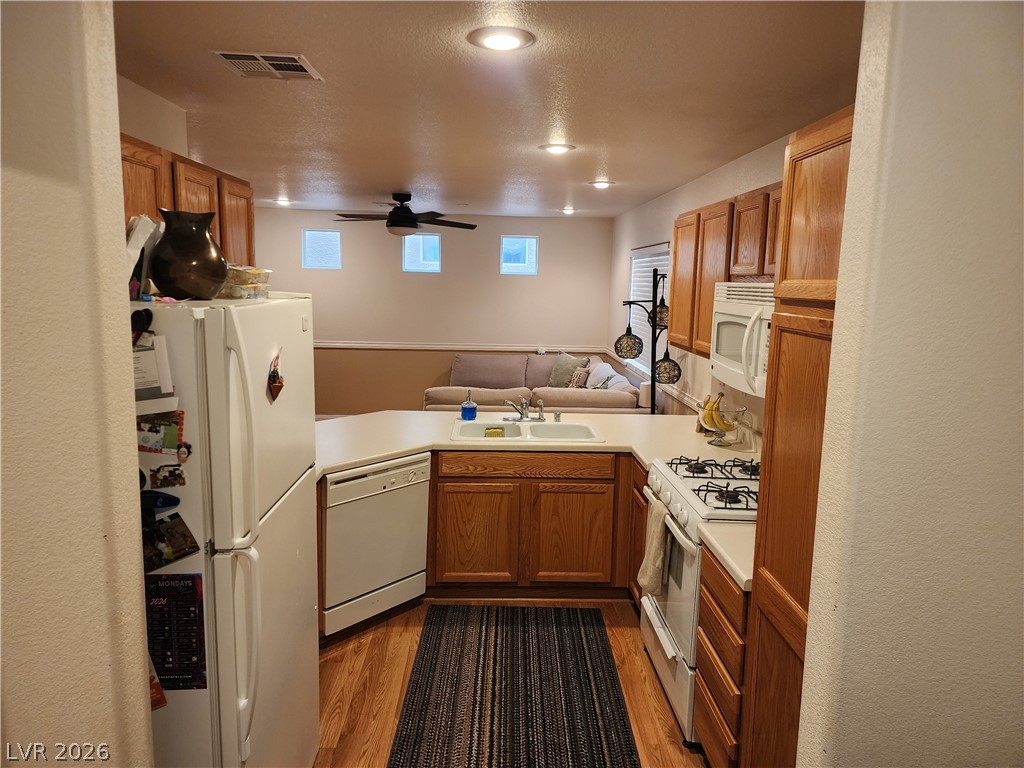 10457 Beautiful Fruit Street Las Vegas NV 89183