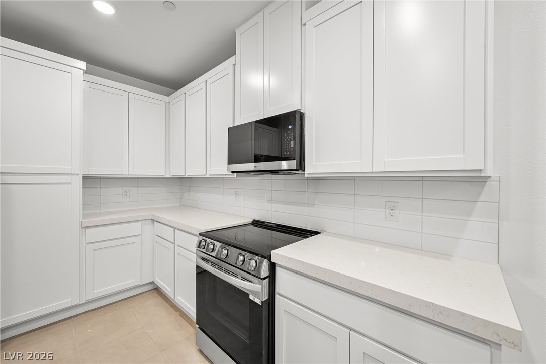 830 Atleigh Avenue Henderson NV 89011