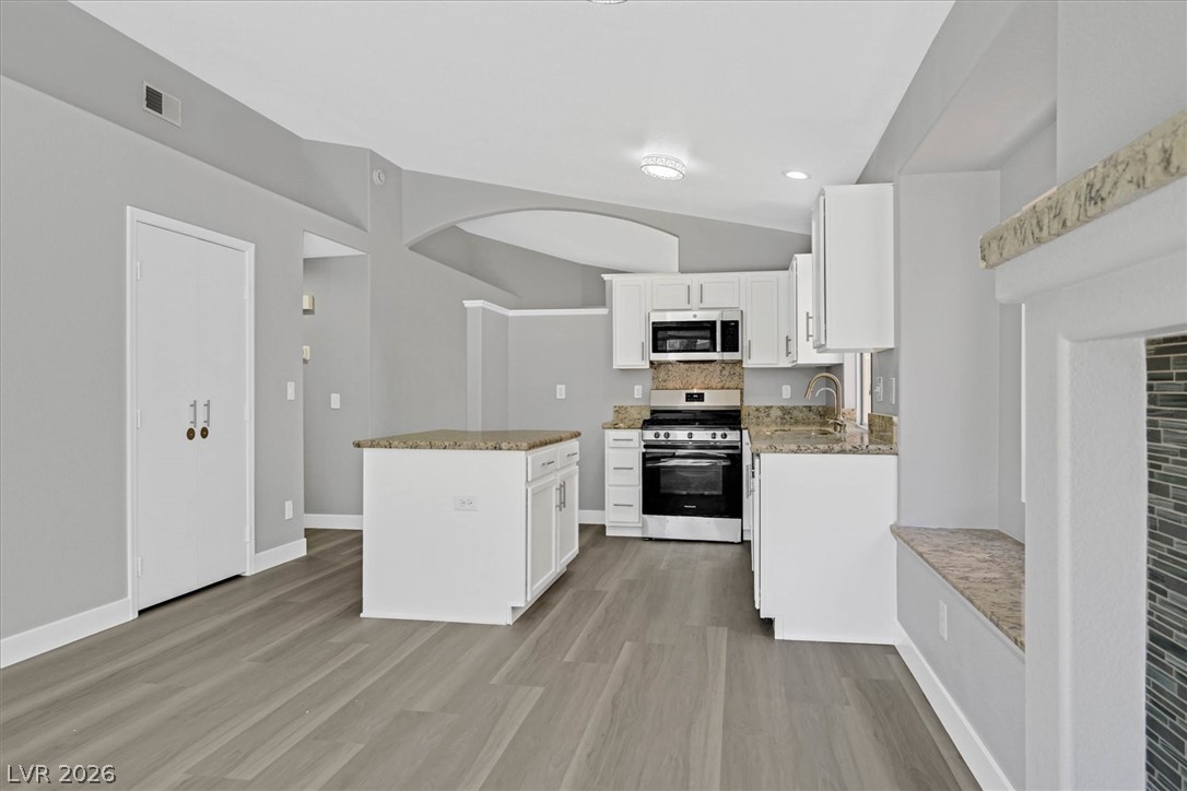 7019 Wine River Drive Las Vegas NV 89119