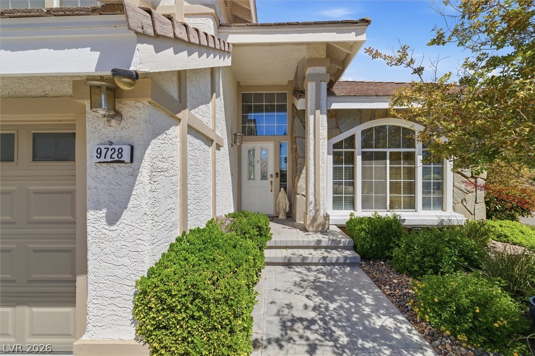 9728 Stellar View Avenue Las Vegas NV 89117